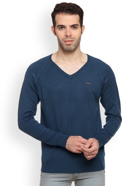 

Duke Men Blue Solid Pullover
