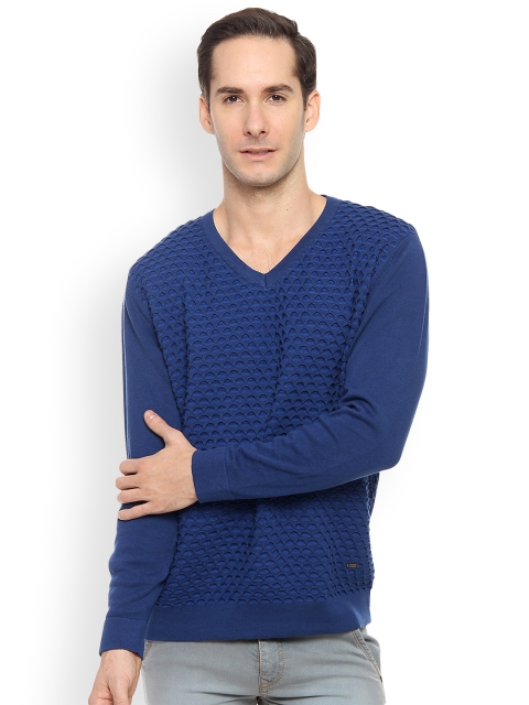 

Duke Men Blue Solid Pullover
