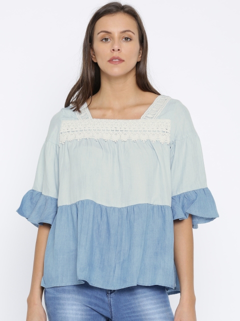 

Lee Cooper Women Blue Colourblocked Top