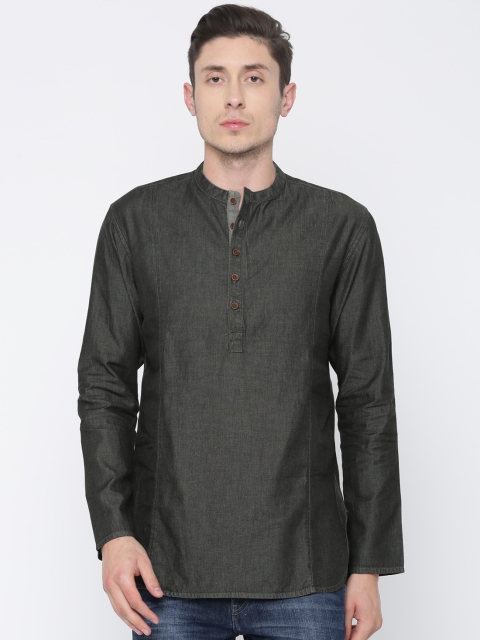 

Peter England Men Black Solid Straight Kurta