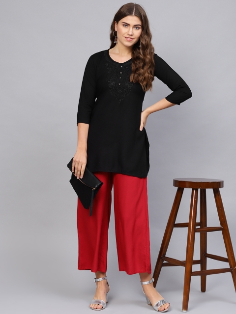 

Saadgi Women Black Embroidered Straight Kurti