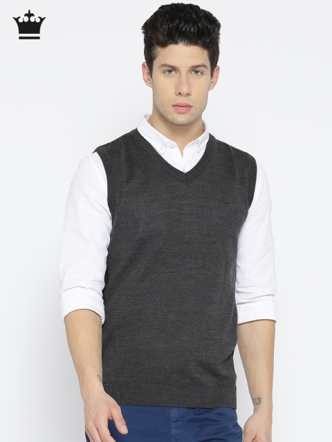 

Louis Philippe Men Grey Melange Solid Sleeveless Sweater