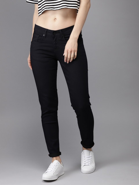 

Moda Rapido Women Black Skinny Fit Mid-Rise Clean Look Stretchable Cropped Jeans