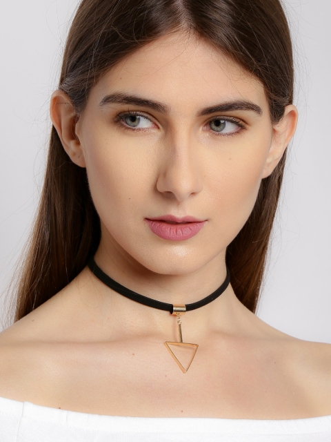 

DressBerry Set of 2 Choker Necklaces, Black