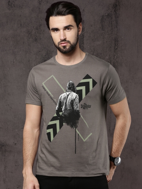 

Roadster Men Grey Printed Round Neck T-shirt