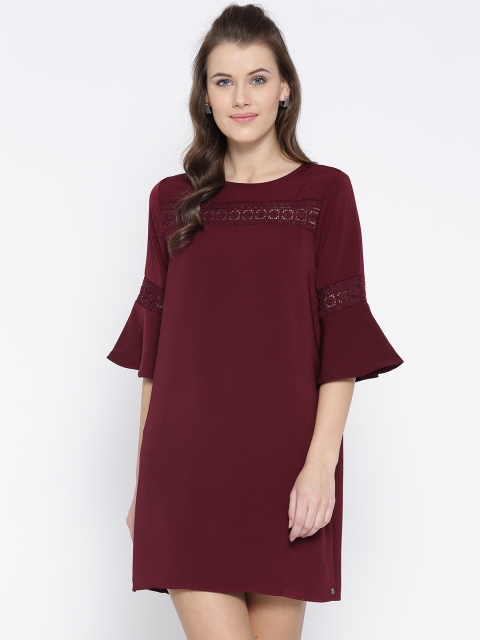 

U.S. Polo Assn. Women Women Burgundy Solid Shift Dress