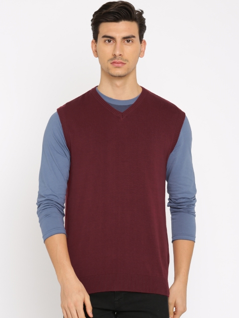 

Roadster Men Maroon Solid Sweater Vest