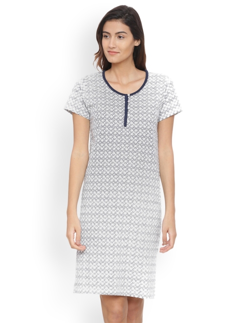 

Slumber Jill White & Navy Printed Sleep Shirt FWSJ933