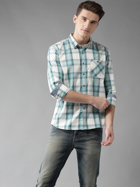 

Flying Machine Men Blue & Off-White Regular Fit Checked Casual Shirt