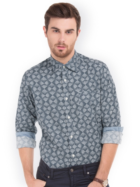 

Nautica Men Blue Regular Fit Printed Casual Shirt