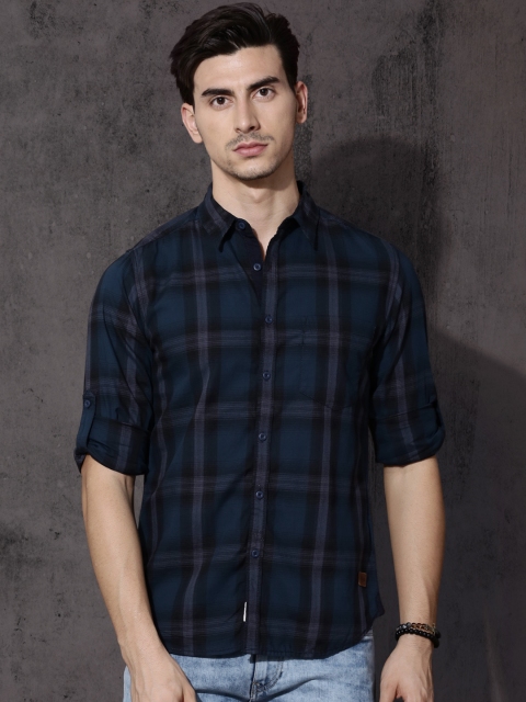 

Roadster Men Navy Blue & Charcoal Grey Regular Fit Checked Casual Shirt