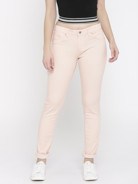 

Pepe Jeans Women Peach-Coloured Slim Fit Mid-Rise Clean Look Stretchable Jeans
