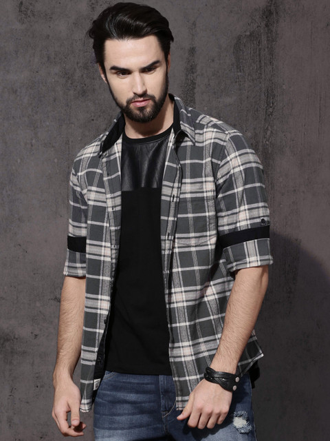 

Roadster Men Grey & Beige Checked Casual Shirt