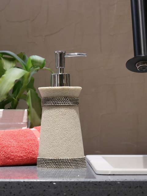 

Shresmo Off-White Liquid Soap Dispenser