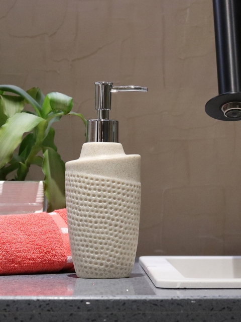 

Shresmo Off-White Liquid Soap Dispenser