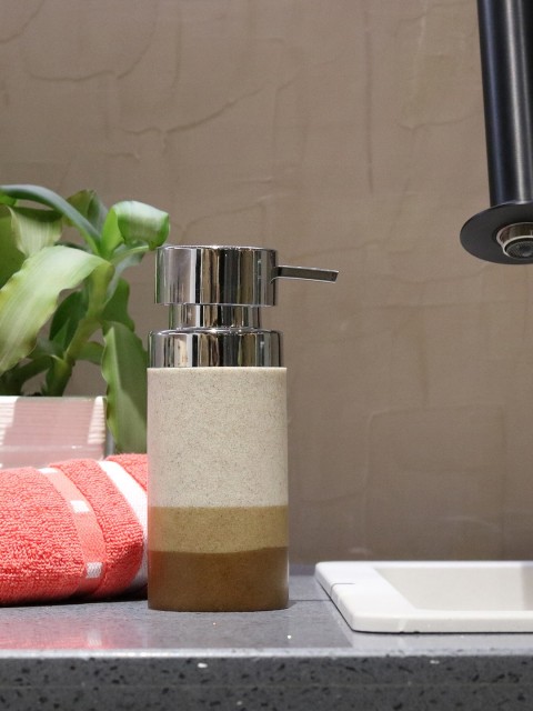 

Shresmo Off-White & Brown Colourblocked Liquid Soap Dispenser
