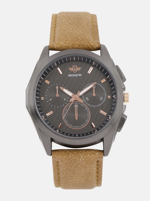 

Roadster Men Tan & Grey Analogue Watch