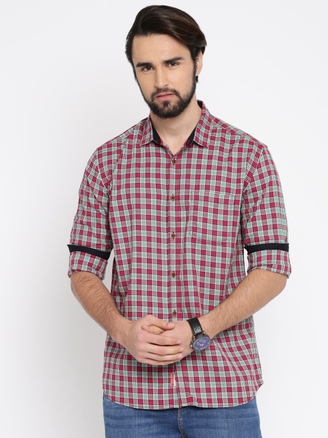 

Nature Casuals Men Red & Green Slim Fit Checked Casual Shirt