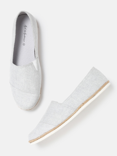 

Mast & Harbour Men Grey Melange Espadrilles