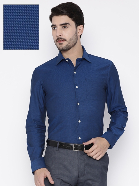 

Arrow Men Blue & Black Slim Fit Self Design Formal Shirt