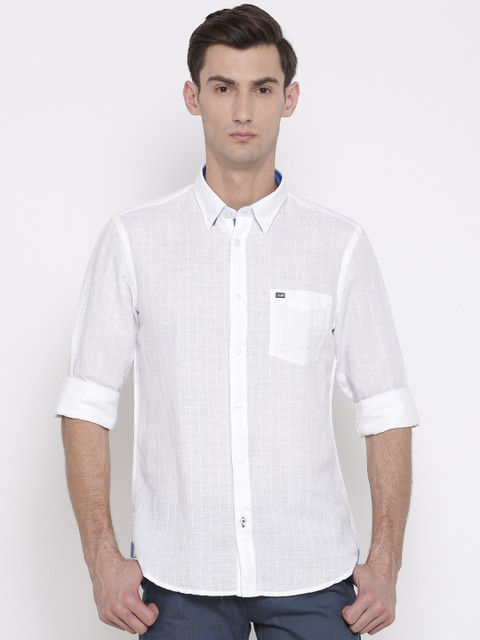 

Arrow Sport Men White Slim Fit Checked Casual Shirt