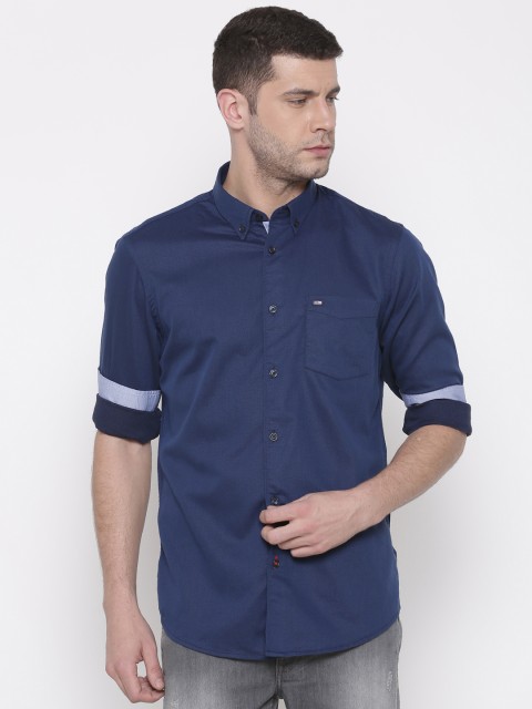 

Arrow Sport Men Blue Slim Fit Self Design Casual Shirt