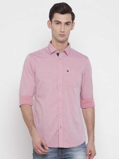

Arrow Blue Jean Co. Men Pink Slim Fit Self-Design Casual Shirt