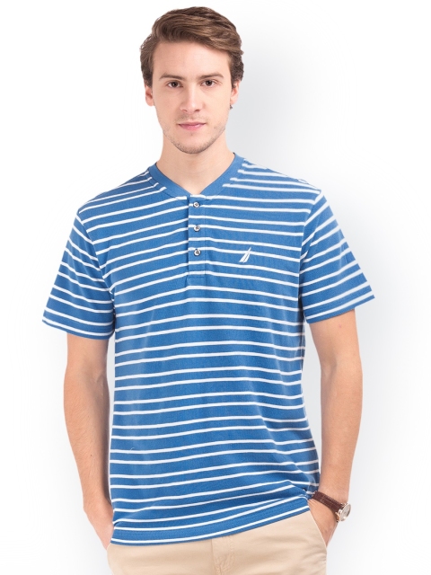 

Nautica Men Blue & White Striped Slim Fit Round Neck T-shirt