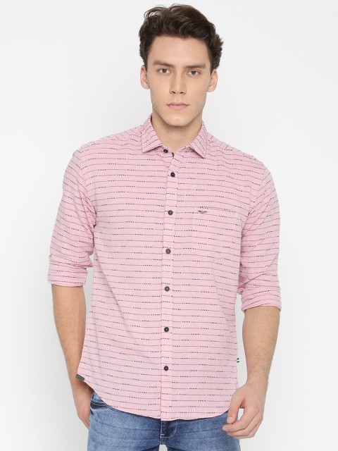 

Park Avenue Men Pink Slim Fit Striped Casual Shirt