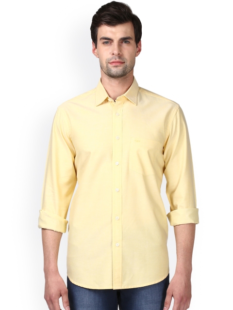 

ColorPlus Men Yellow Tailored Fit Solid Casual Shirt