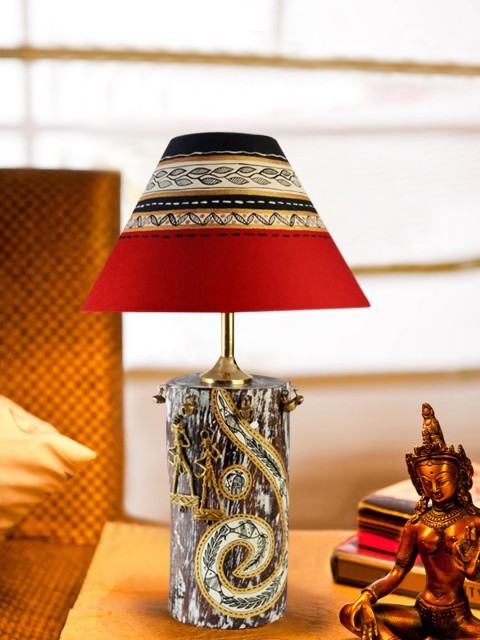 

ExclusiveLane Brown & Red Printed Hand Painted Table Top Lamp with Shade
