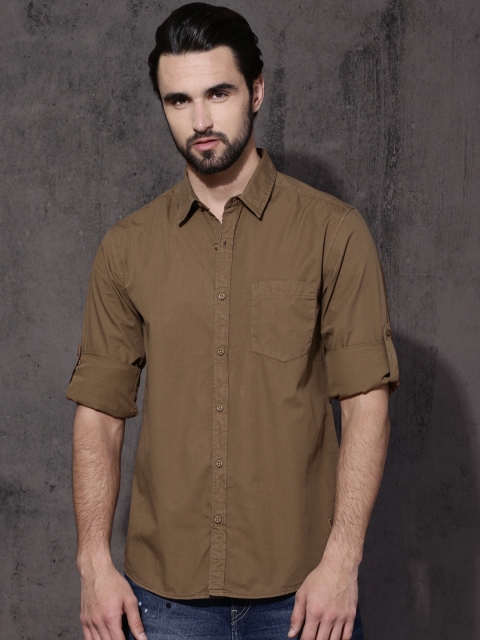

Roadster Men Khaki Regular Fit Solid Casual Shirt