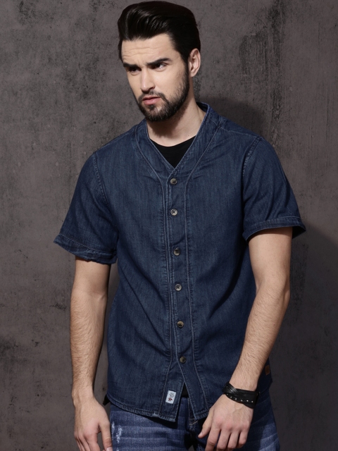 

Roadster Men Blue Regular Fit Solid Casual Shirt