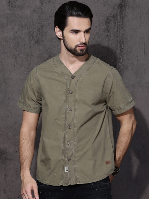 

Roadster Men Khaki Regular Fit Solid Casual Shirt