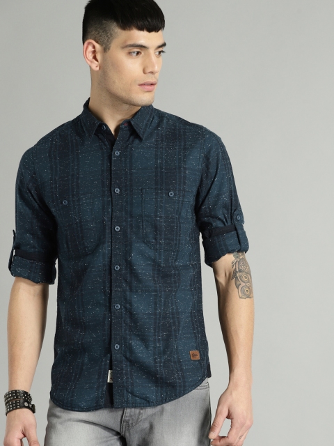 

Roadster Men Navy Blue Regular Fit Slub Checked Casual Shirt