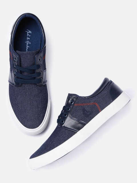 

Mast & Harbour Men Navy Sneakers, Navy blue