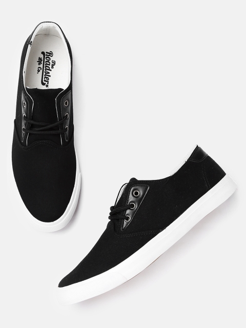 

Roadster Men Black Sneakers