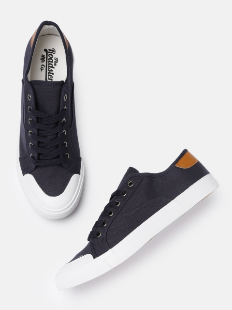 

Roadster Men Navy Blue Sneakers