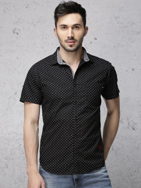 

Ecko Unltd Men Black Slim Fit Printed Casual Shirt