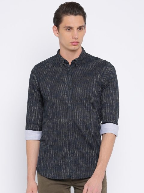 

Lee Cooper Men Navy Blue & Off-White Slim Fit Printed Casual Shirt