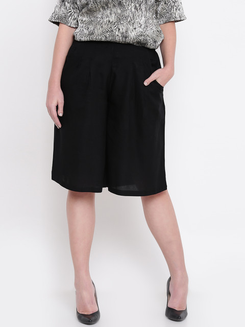 

People Women Black Regular Fit Solid Culottes