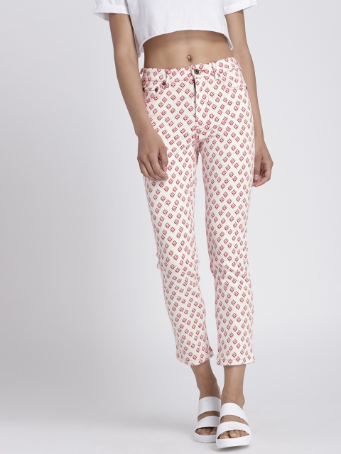 

Chemistry Women White & Red Printed Skinny Fit Mid-Rise Clean Look Crop Jeans