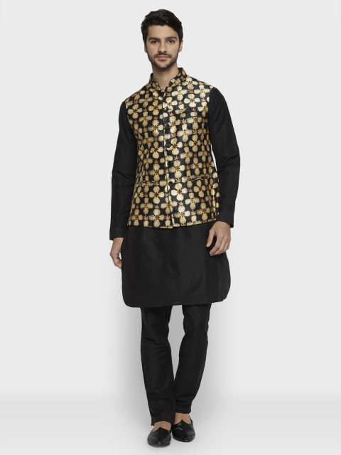 

ethnix Men Black Solid Kurta with Churidar