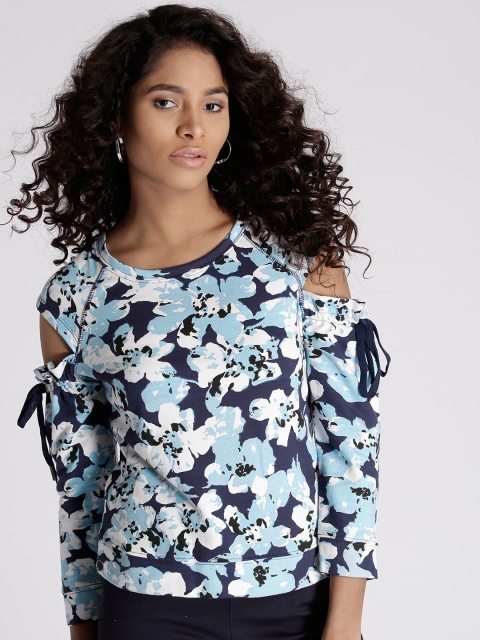 

Chemistry Women Blue Floral Print Top