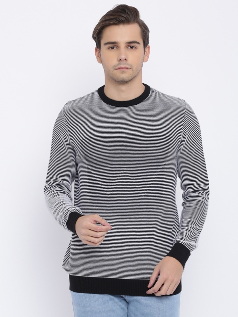 

Wrangler Men Black & White Striped Pullover