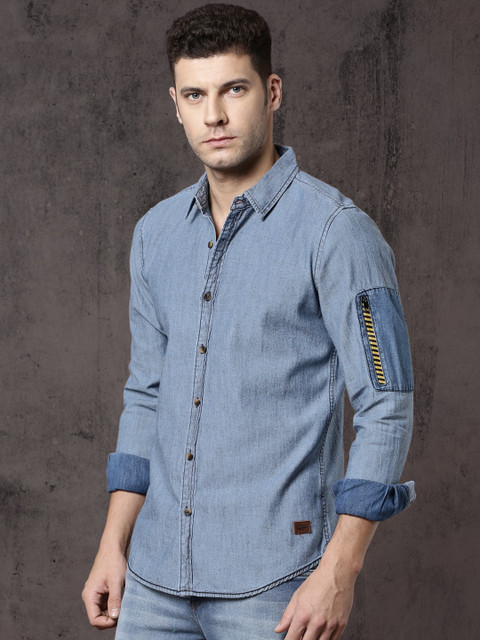 

Roadster Men Blue Solid Street Casual Shirt