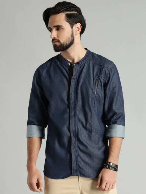 

Roadster Time Travlr Men Blue Regular Fit Solid Denim Casual Shirt