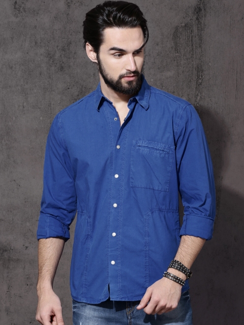 

Roadster Men Blue Regular Fit Solid Casual Shirt