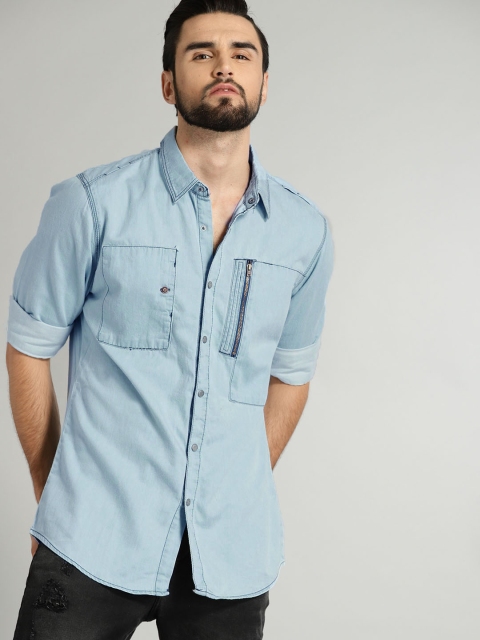 

Roadster Men Blue Regular Fit Chambray Casual Shirt