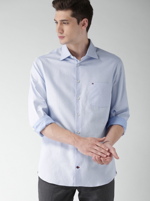 

Tommy Hilfiger Men Blue Slim Fit Self-Design Casual Shirt
